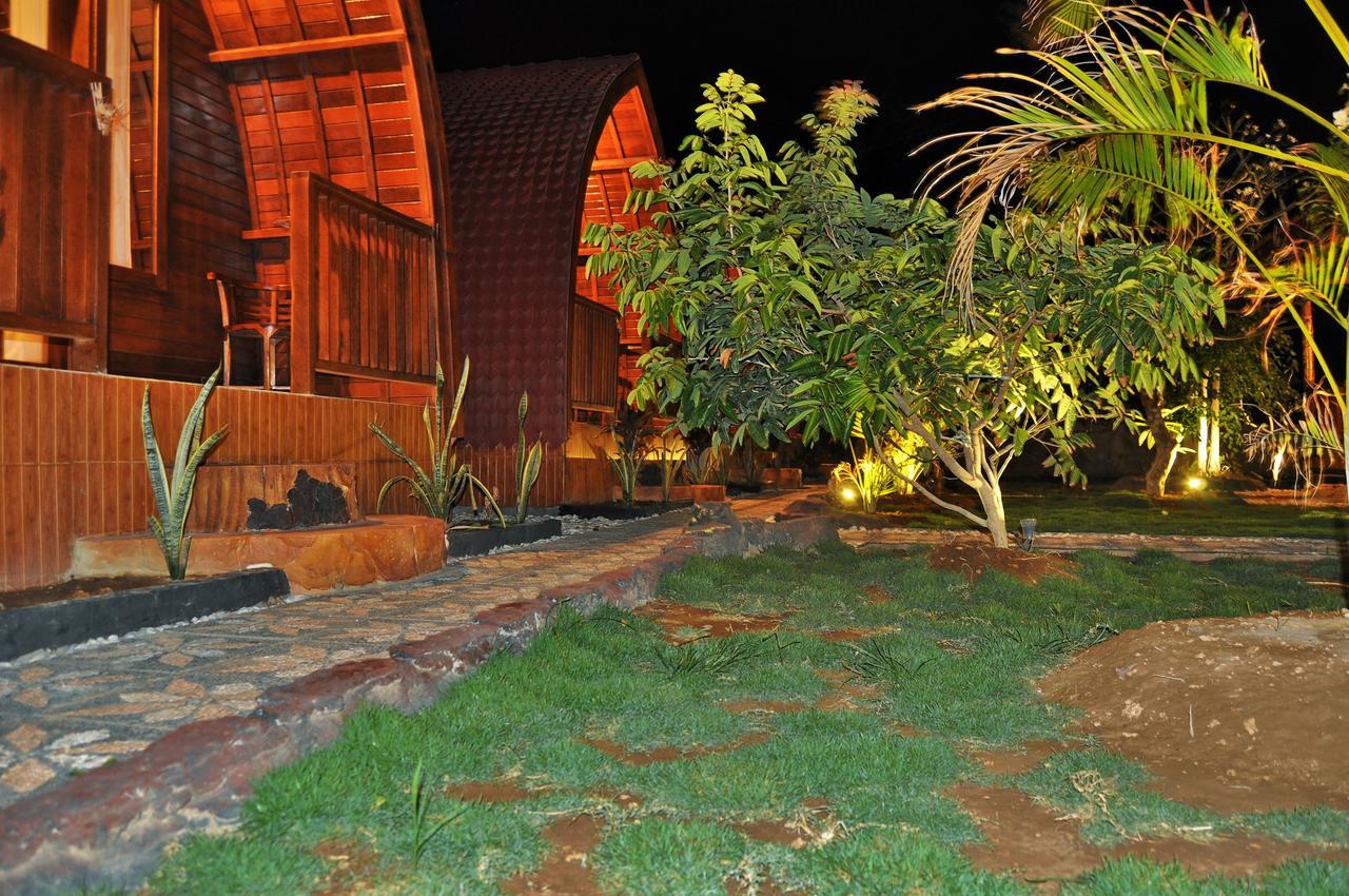 Setilas Bungalows Batununggul Buitenkant foto