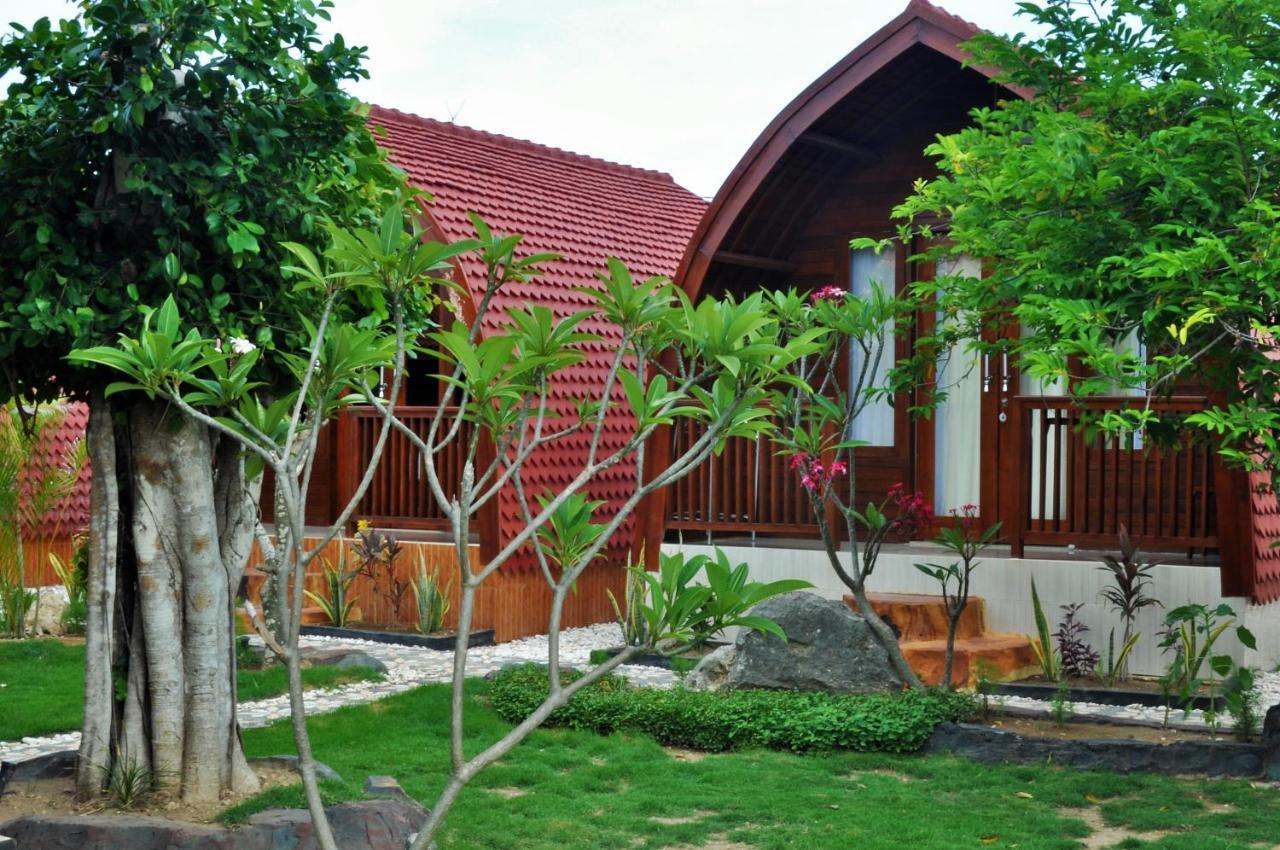 Setilas Bungalows Batununggul Buitenkant foto