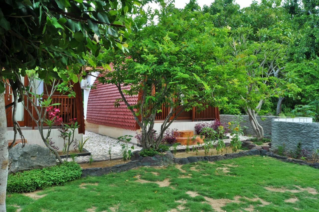 Setilas Bungalows Batununggul Buitenkant foto